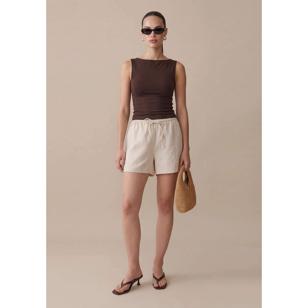 NWT CAARA Clover Linen Short in Oatmeal Beige - Size Medium